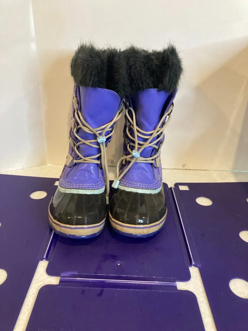 SOREL JOAN OF ARTIC WATERPROOF BOOT SIZE WOMENS 6
